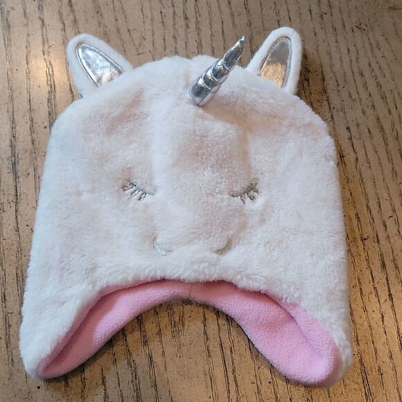 Adorable unicorn beanie 2-4T 💟 - Picture 4 of 4
